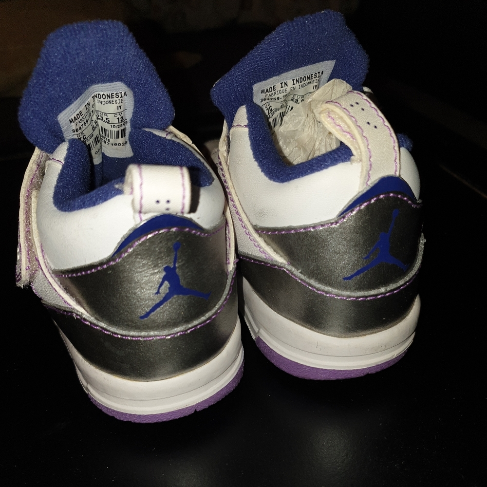 Jordan sneaker - Picture 3 of 4